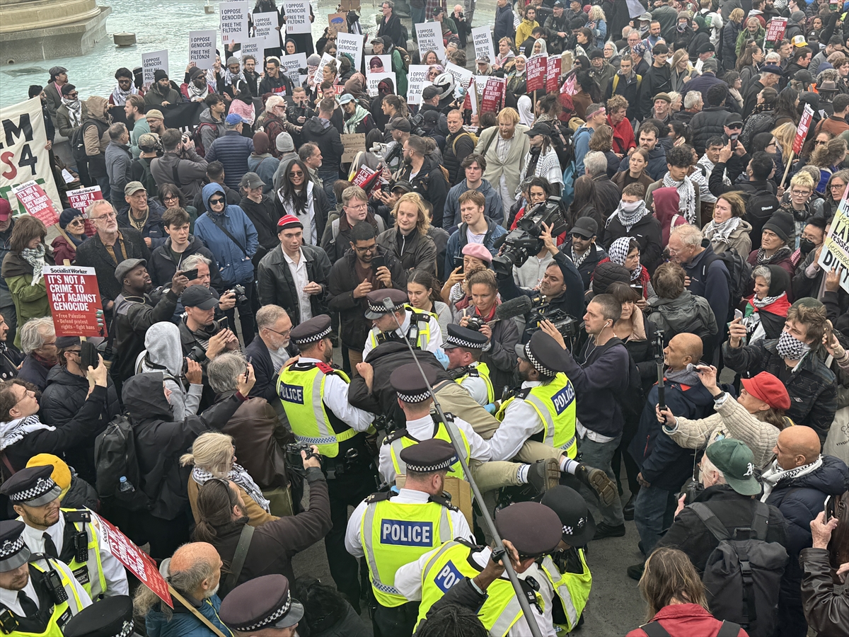 Soykırıma karşıyım, Palestine Action'ı destekliyorum