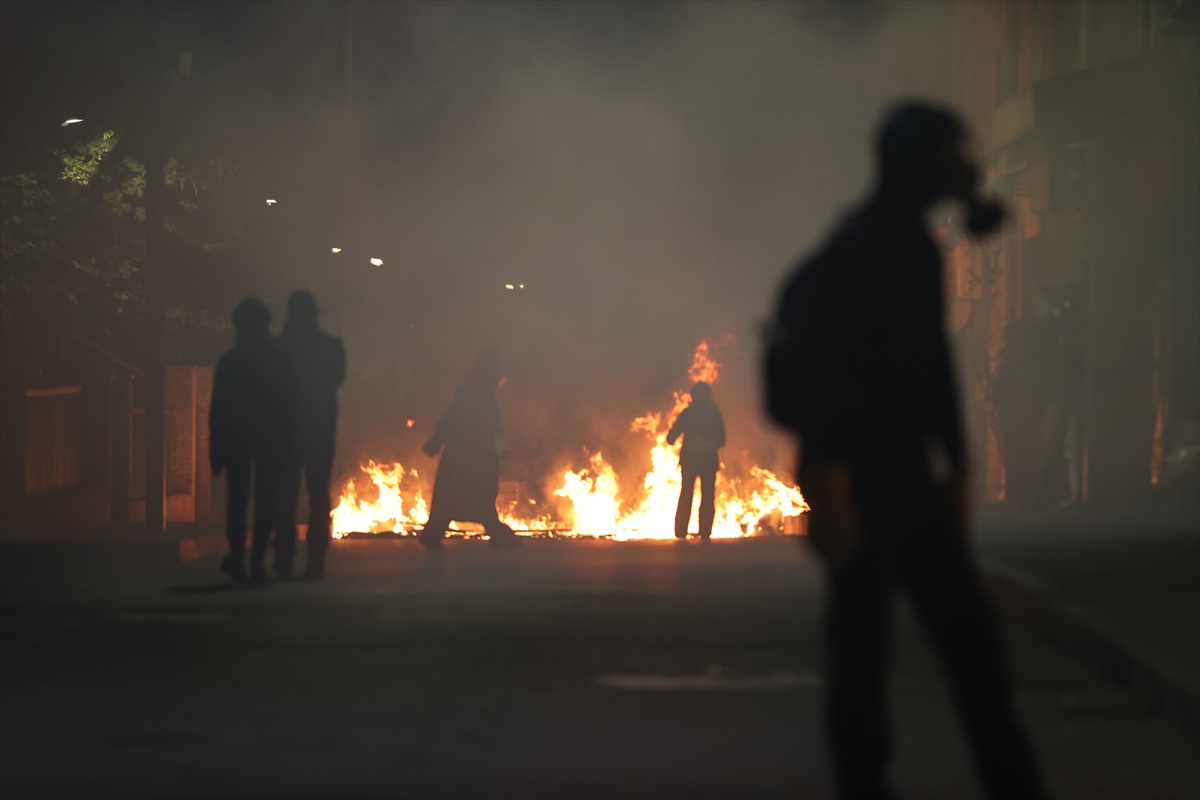 Gürcistan Durulmuyır. Çıkan protestoda 21 polis ve 6 gösterici yaralandı