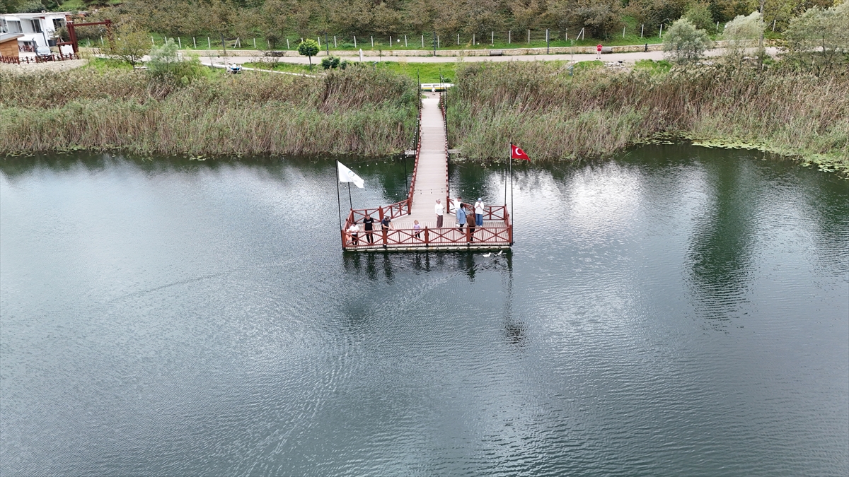Doğal güzelliğiyle öne çıkan Gaga Gölü'nü 9 ayda 200 bin kişi ziyaret etti