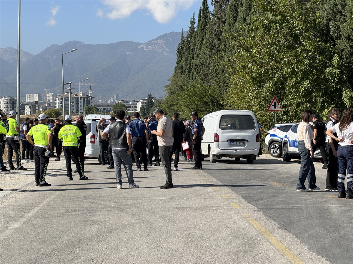 Denizli'de silahlı saldırıda 1 kişi öldü, 2 kişi yaralandı