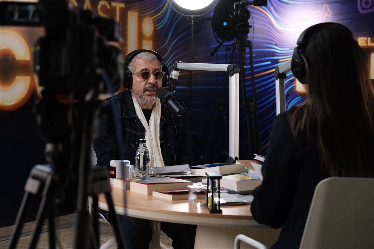 Okan Bayülgen'den Filistin vurgusu