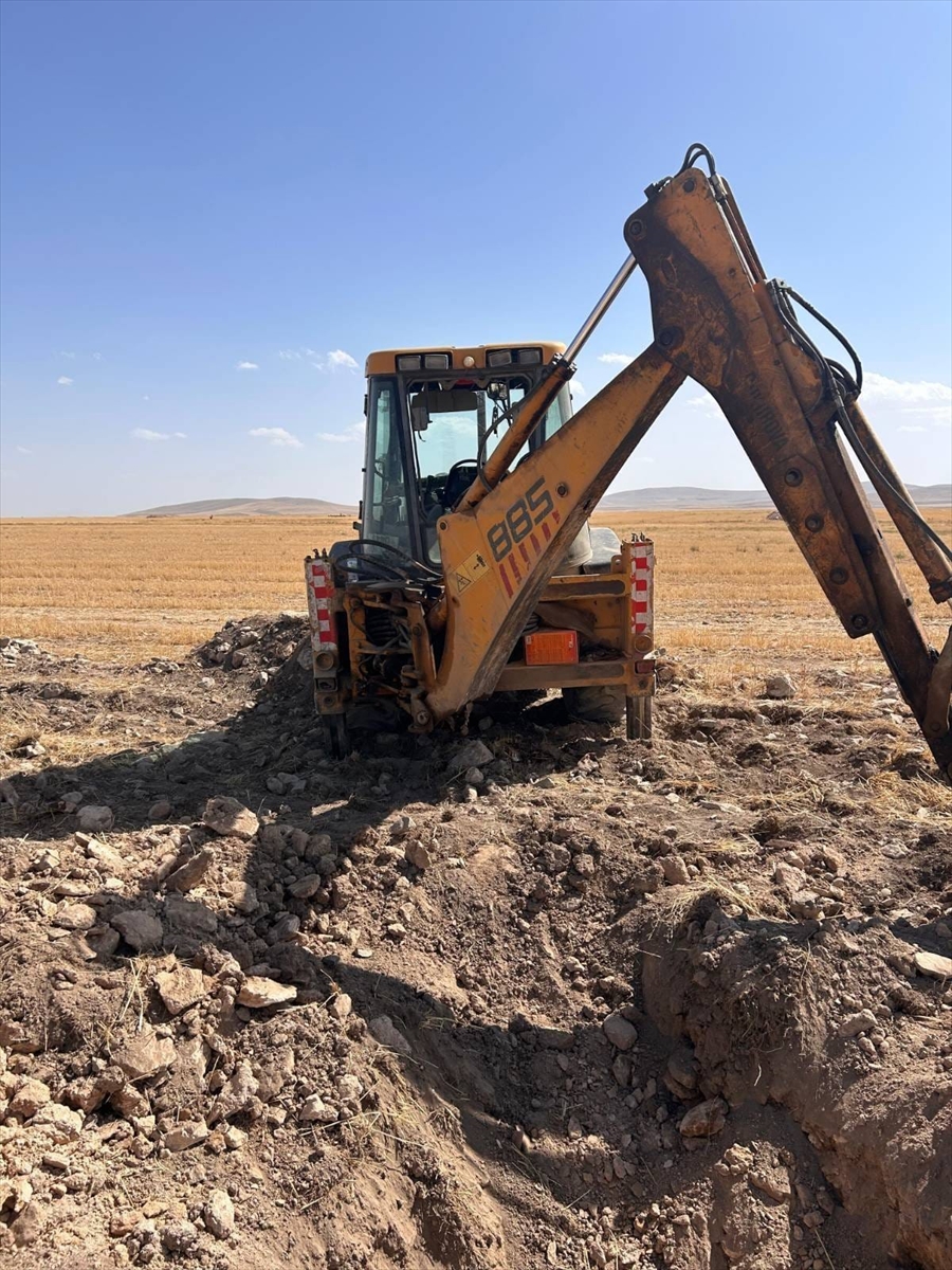 Nevşehir'de kaçak kazı yapan 5 kişi suçüstü yakalandı