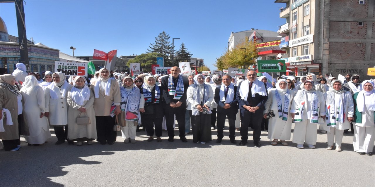 Erzurum, Kars, Iğdır, Erzincan ve Ardahan’da Kadınlar Gazze’ye Destek İçin Sessiz Çığlık Eylemi Düzenledi