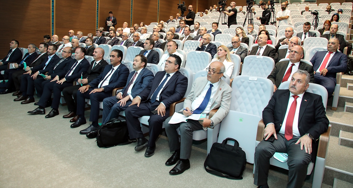 "3. Türk Dünyası Uluslararası Mühendislik Zirvesi" KKTC'de başladı