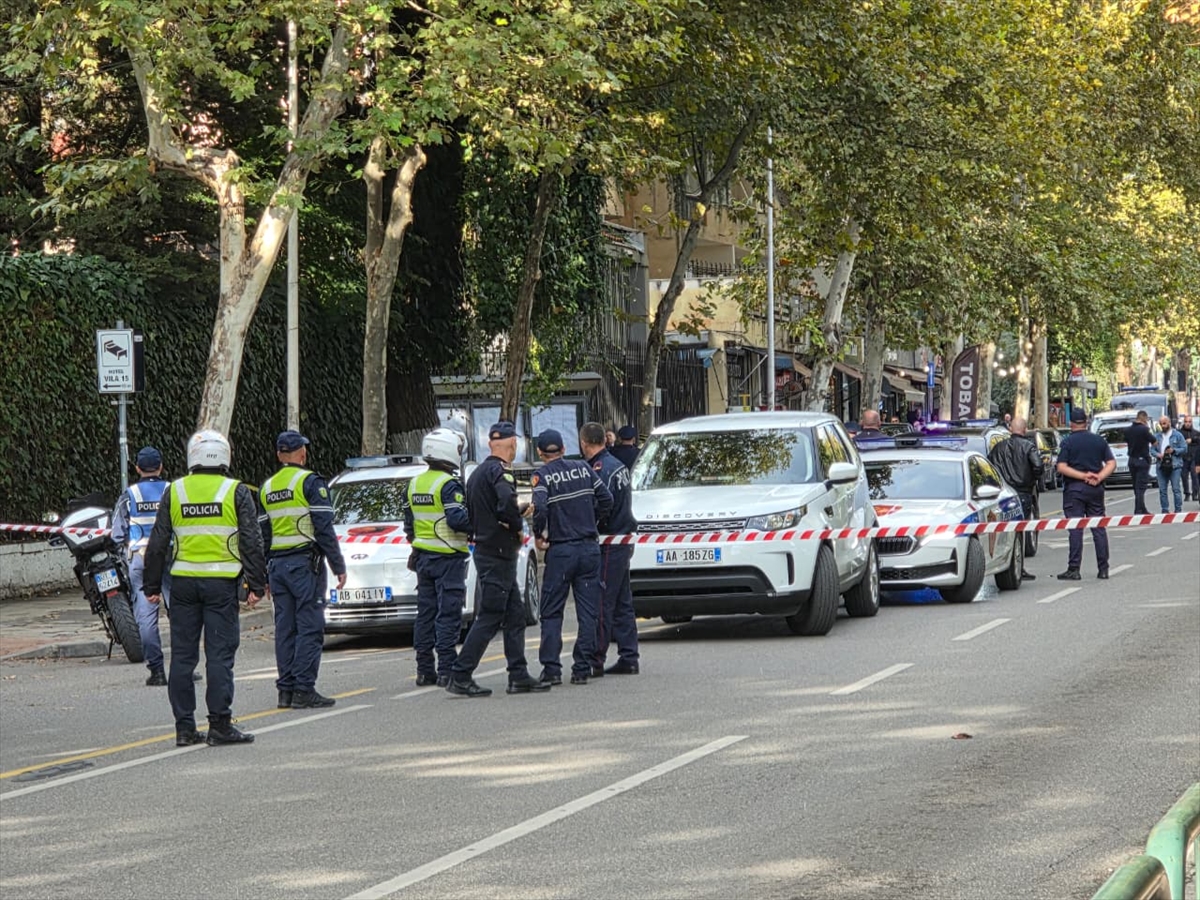 Arnavutluk'ta bir hakim silahlı saldırıda hayatını kaybetti