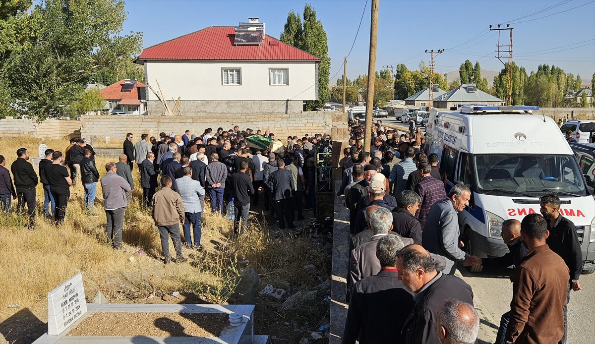 Ankara'da inşaattaki yük asansöründen düşerek ölen işçi Ağrı'da defnedildi