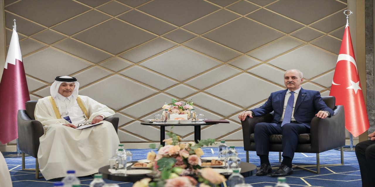TBMM Başkanı Kurtulmuş, Katar Şura Meclisi Başkanı Ghanim ile görüştü