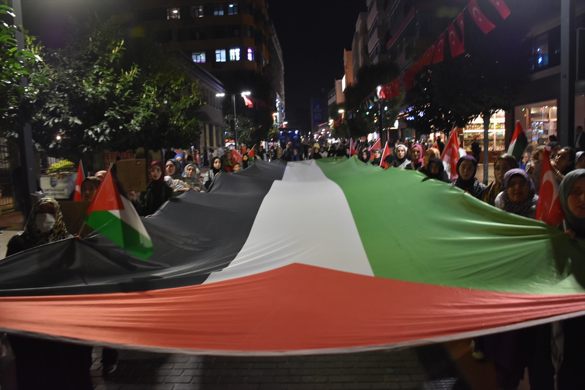 Trabzon'da İsrail'in Gazze'ye saldırıları protesto edildi