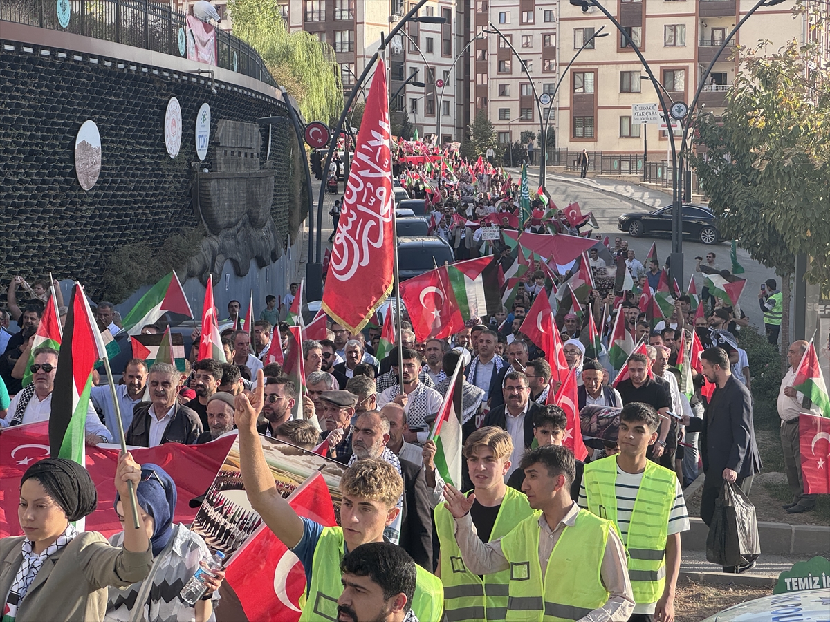 Şırnak'ta İsrail'in Gazze'ye saldırıları protesto edildi