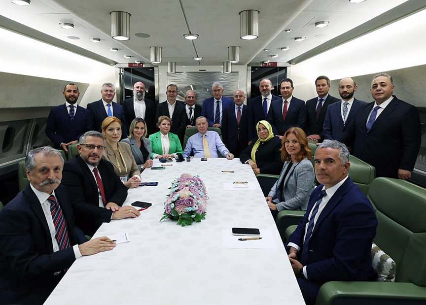 İsrail'in yaptıkları meşru müdafaa değil planlı soykırım ve terördür