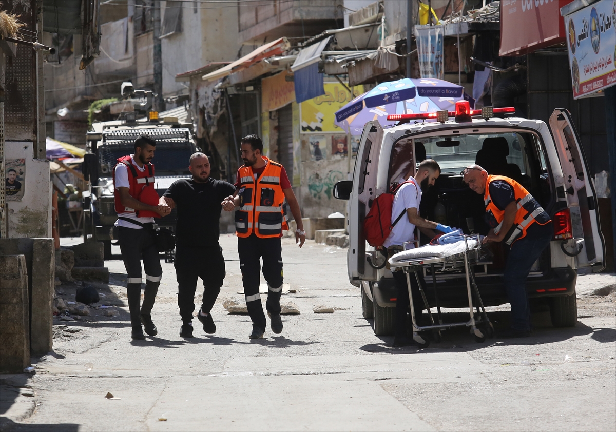 İsrail askerleri, işgal altındaki Batı Şeria'da Filistinli bir çocuğu yaraladı