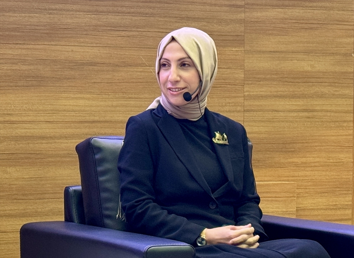 Bakanlık olarak gençlerin kötü alışkanlık edinmemesi noktasında hareket ediyoruz