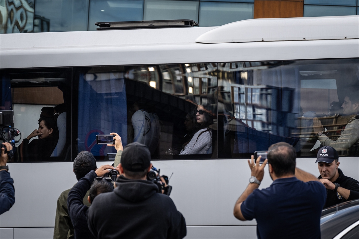 İstanbul'daki uyuşturucu operasyonunda Adli Tıp'a götürülen ünlü isimlerin işlemleri tamamlandı