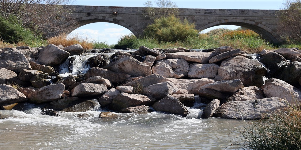 Kızılırmak’ta debi, kuraklık nedeniyle son 4 yılın en düşük seviyesine indi.