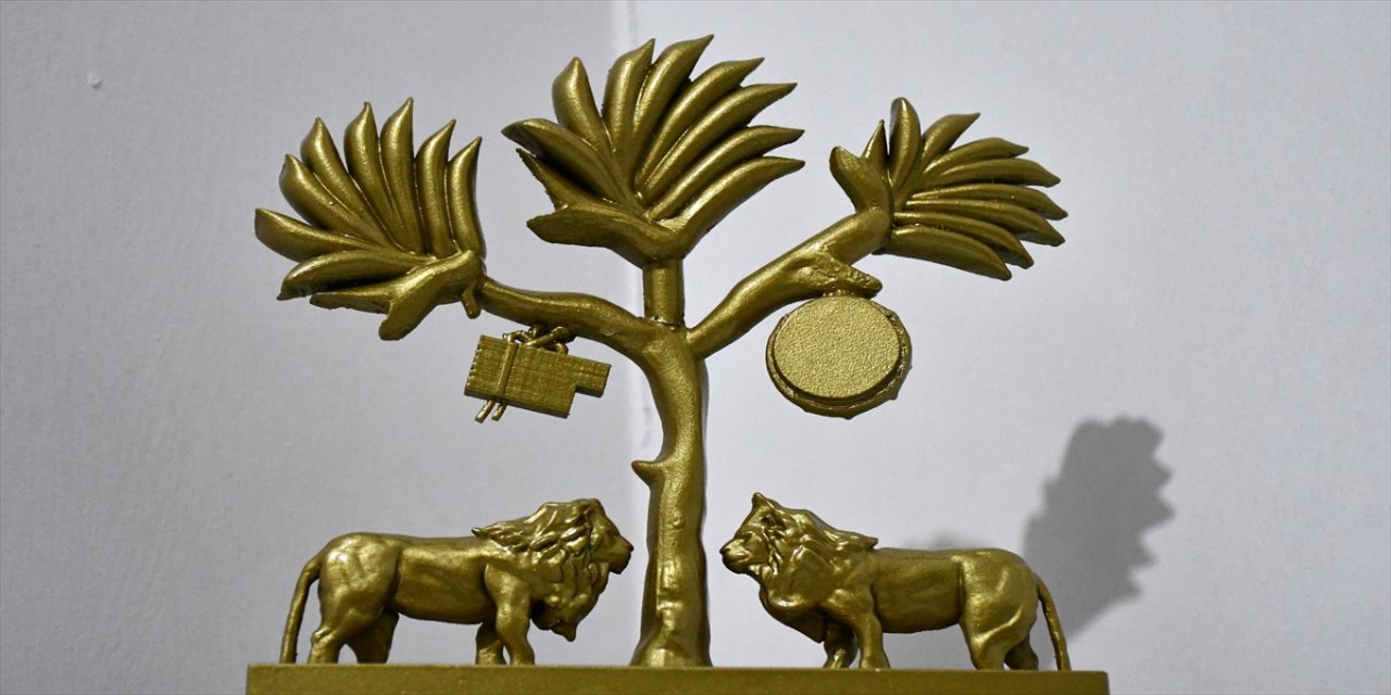 Vazife malulü gazi, atölyesinde dekoratif objeler üreterek derneğine destek oluyor