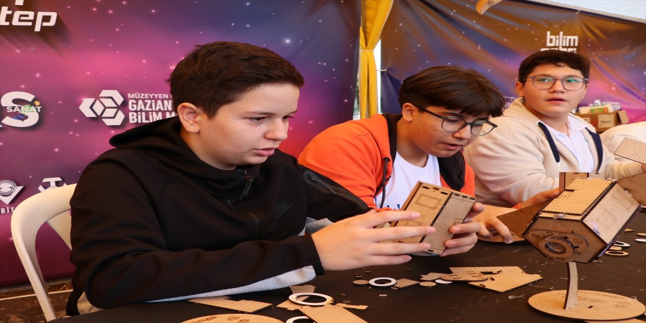 Gaziantep’te "AstroFest Bilim Şenliği" başladı: Gökyüzü gözlemleri ve deneylerle dolu etkinlik 11 Ekim’e kadar sürecek
