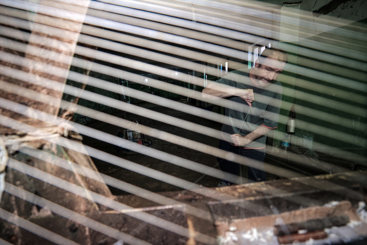 Bursalı devdah, yoğun efor isteyen sanatını ömrünün sonuna kadar yaşatmak istiyor