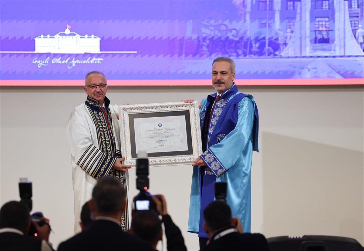 Gazi Üniversitesinin 2025-2026 Akademik Yılı Açılış Töreni yapıldı