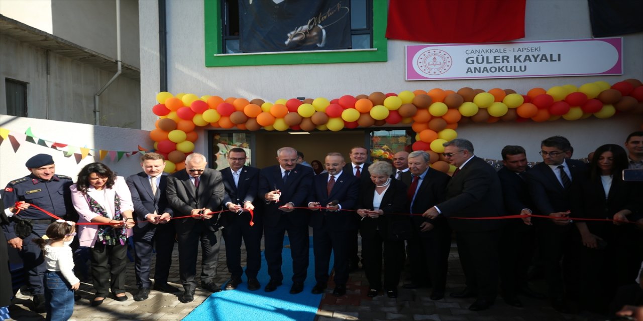 Bakan Yardımcısı Bülent Turan: 85 milyonun birliği ve huzuru için herkesin hassas davranması gerekiyor.