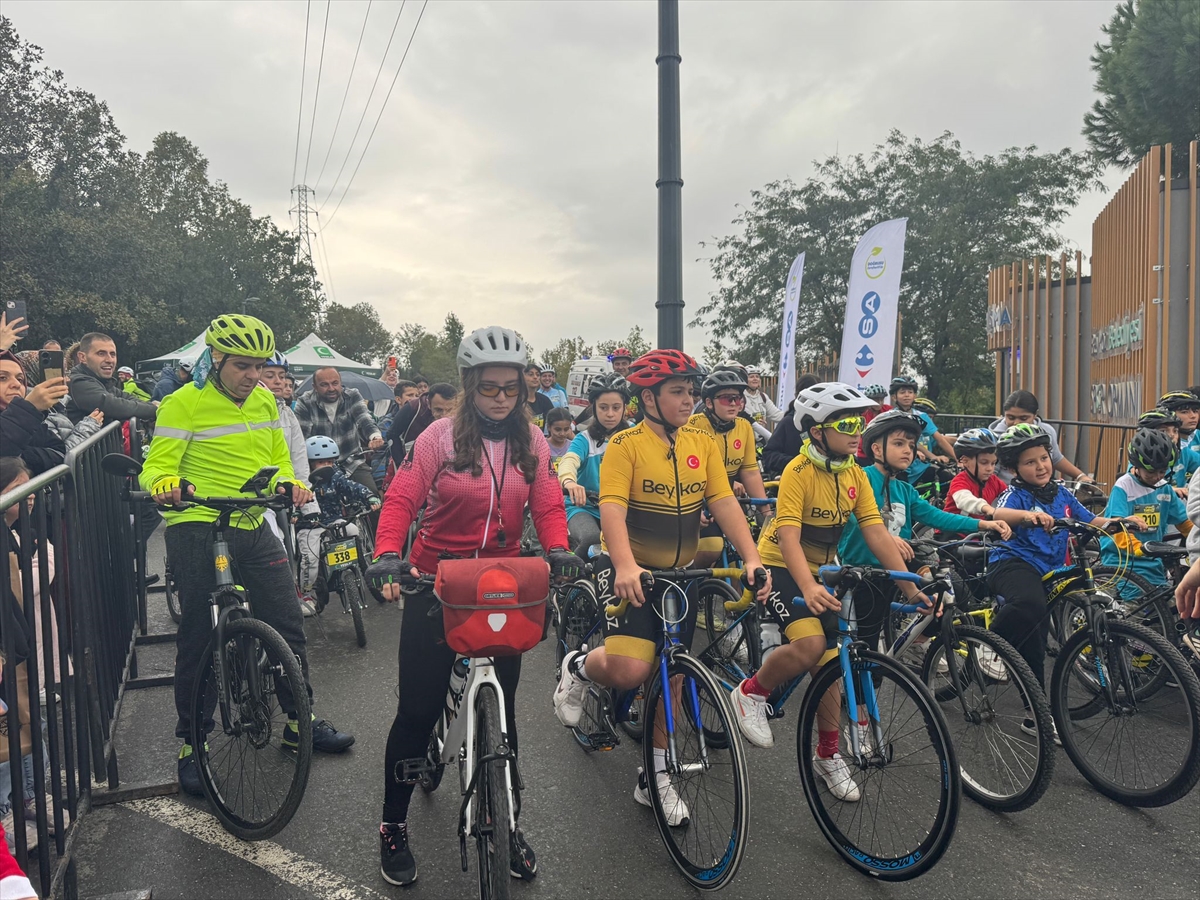 L'Etape Türkiye by Tour de France öncesi Yeşilay Aile ve Çocuk Parkuru koşuldu