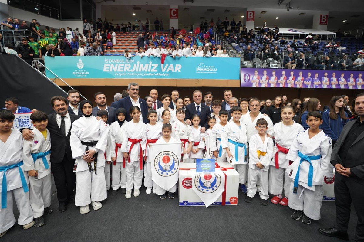 İBB'den amatör spor kulüplerine malzeme desteği