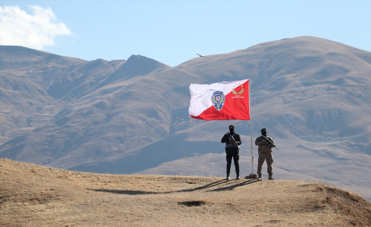 Erzurum polisi atalarının izinde tabyalarda nöbette