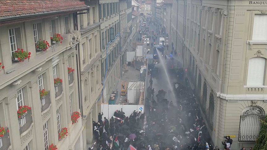 İsviçre polisi, Filistin'e destek gösterisine müdahale etti