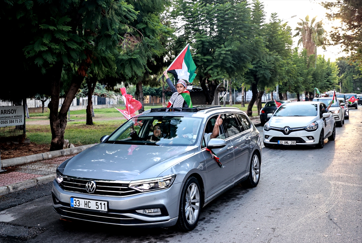 Mersin'de "Filistin İçin Büyük Özgürlük Konvoyu" yapıldı