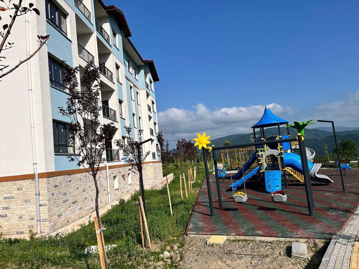 Ordu'da heyelandan etkilenen aileler için yapılan konutlar tamamlandı