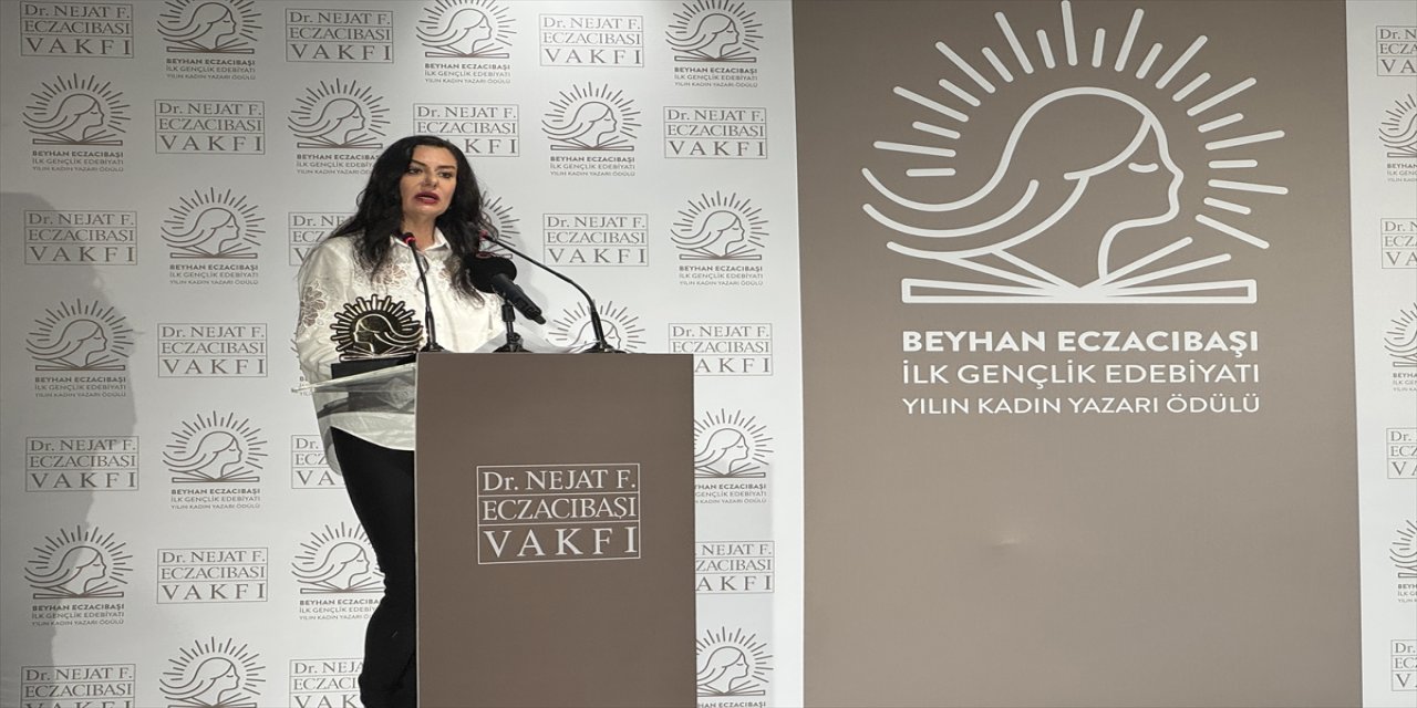 “Beyhan Eczacıbaşı İlkgençlik Edebiyatı Yılın Kadın Yazarı Ödülü”nü Koray Avcı Çakman kazandı