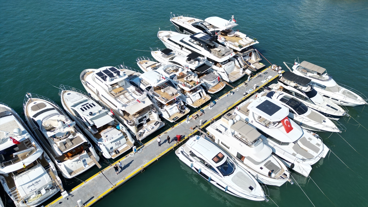 Bodrum Boat Show Fuarı'nda lüks yatlar görücüye çıkacak