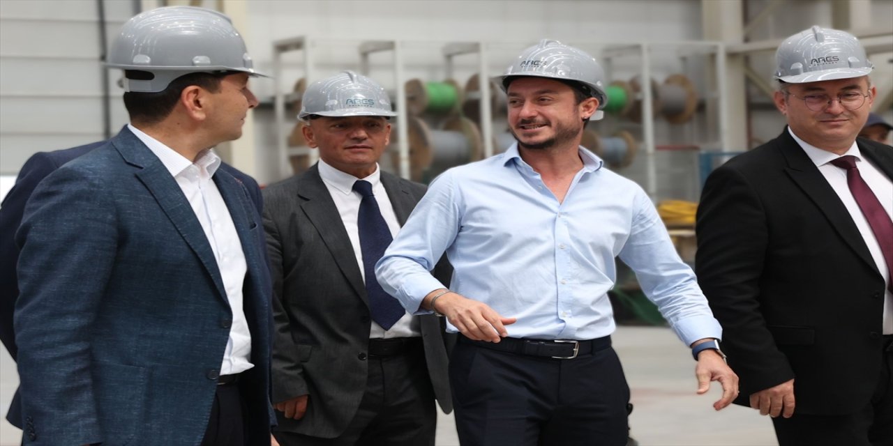 ARES Tersanesi, Kıyı Emniyeti için üretilecek 16 arama kurtarma botundan ilkinin kaynak törenini gerçekleştirdi