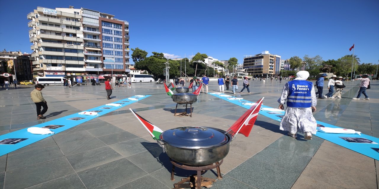 Antalya’da “Gazze’ye Açılan Kapı” etkinliğiyle Gazze’deki insanlık dramına dikkat çekildi