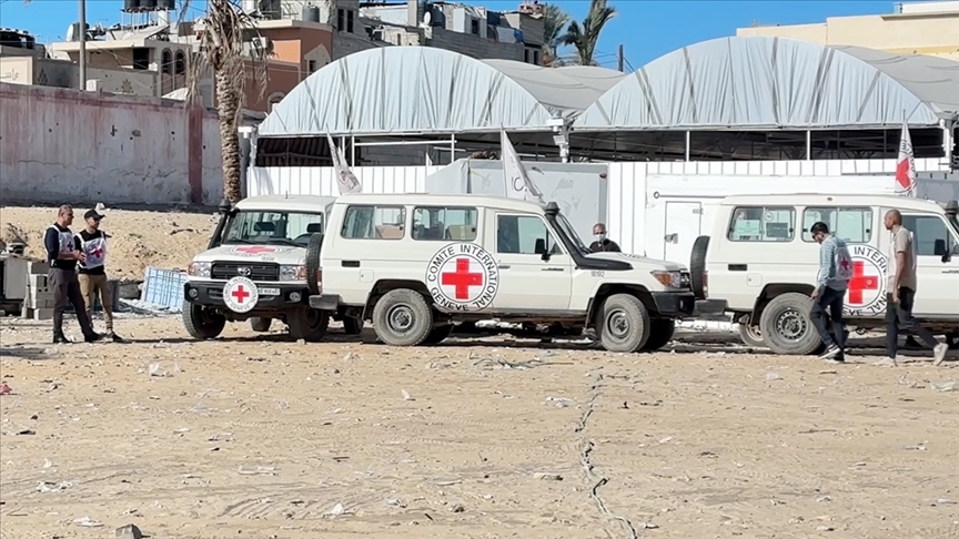 İsrail, Kızılhaç'ın Hamas’tan 4 İsrailli esirin cesedini teslim aldığını açıkladı