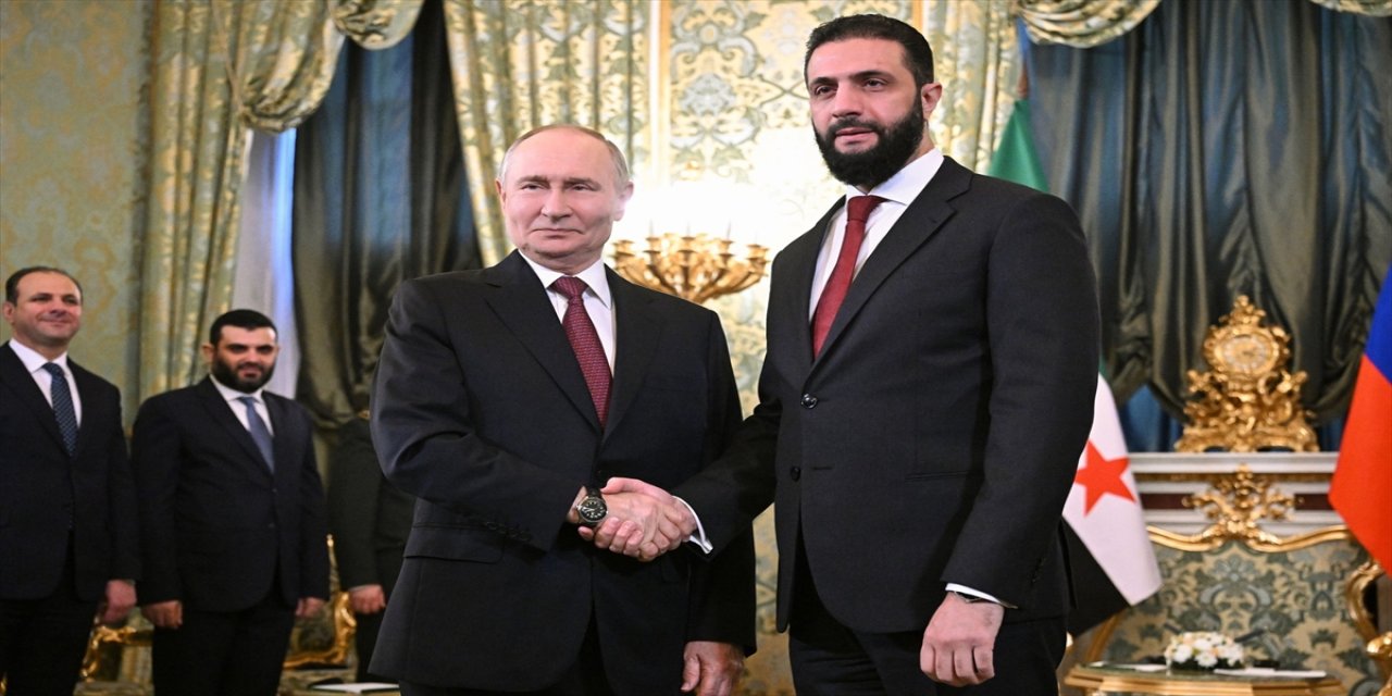 Putin, Suriye Cumhurbaşkanı Ahmed Şara ile Moskova’da bir araya geldi