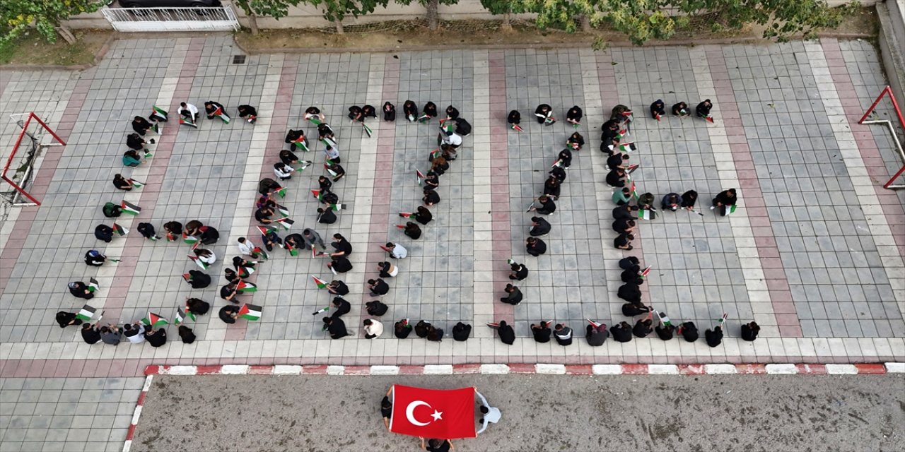Samsun’da Lise Öğrencilerinden Gazze’ye Destek