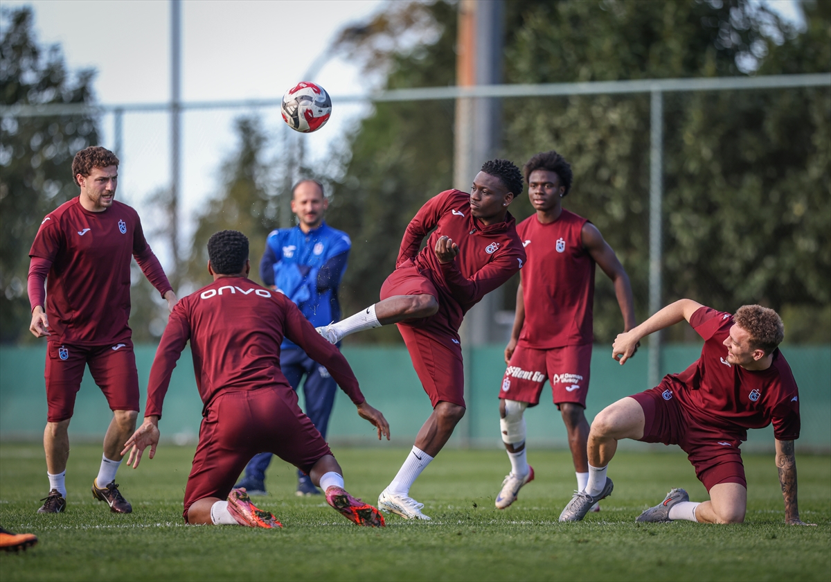 Trabzonspor, Çaykur Rizespor maçının hazırlıklarını sürdürdü
