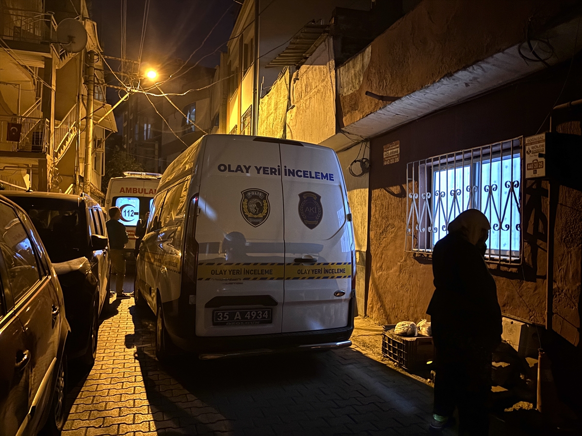 İzmir'de eşini silahla öldürüp ihbarda bulunan kişi gözaltına alındı