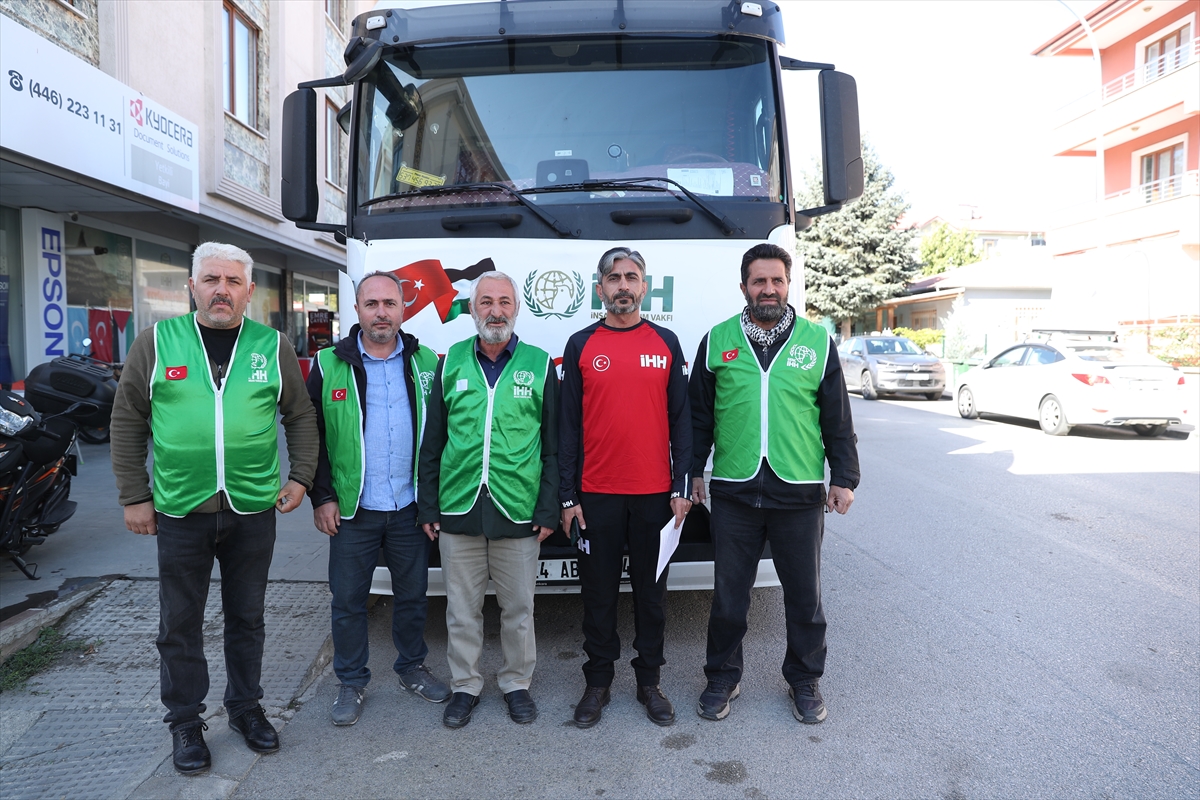 Erzincan'dan Gazze'ye 3 tır insani yardım gönderildi