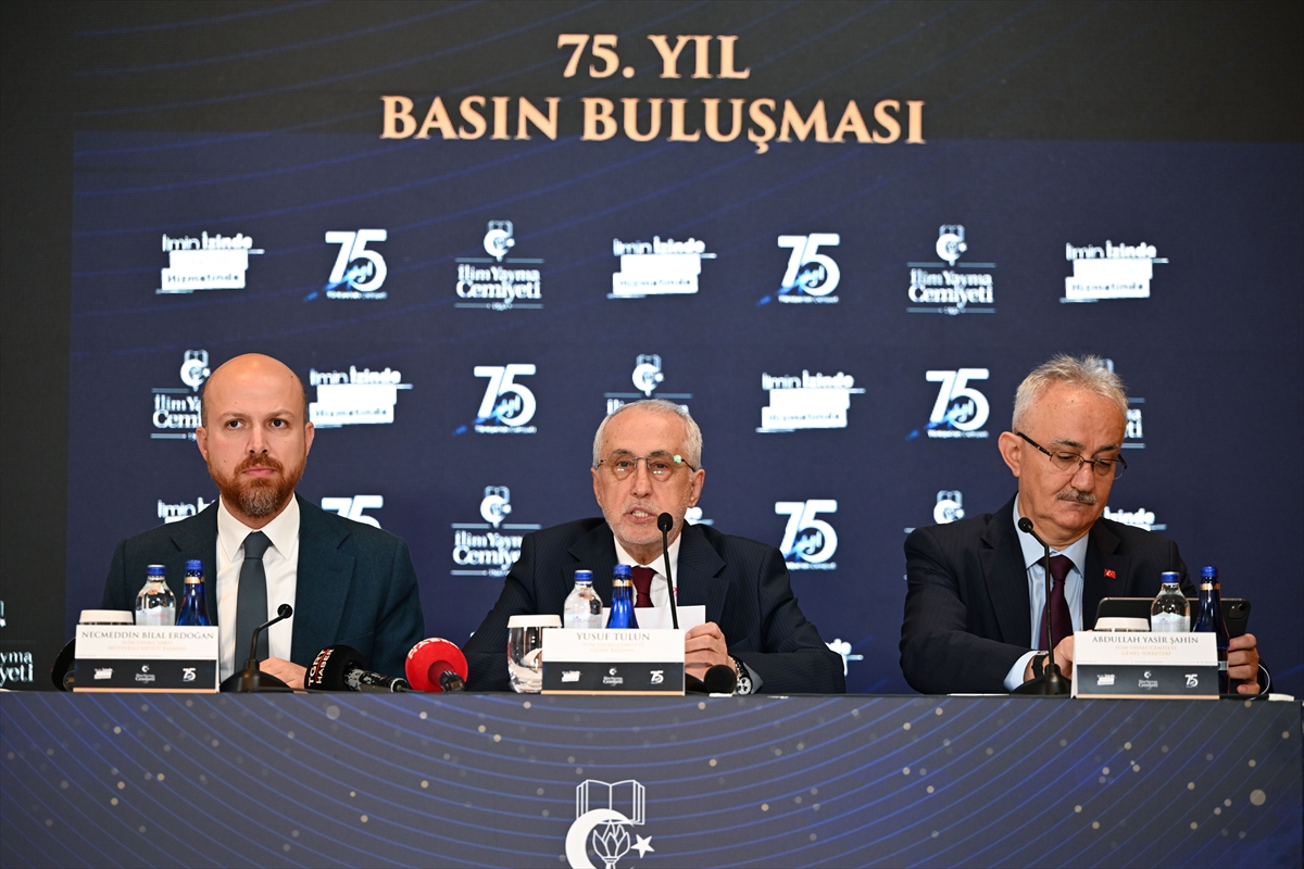 Bu 70 milyar doları İsrail'in vermesi gerekir ki bir daha yıkmasın