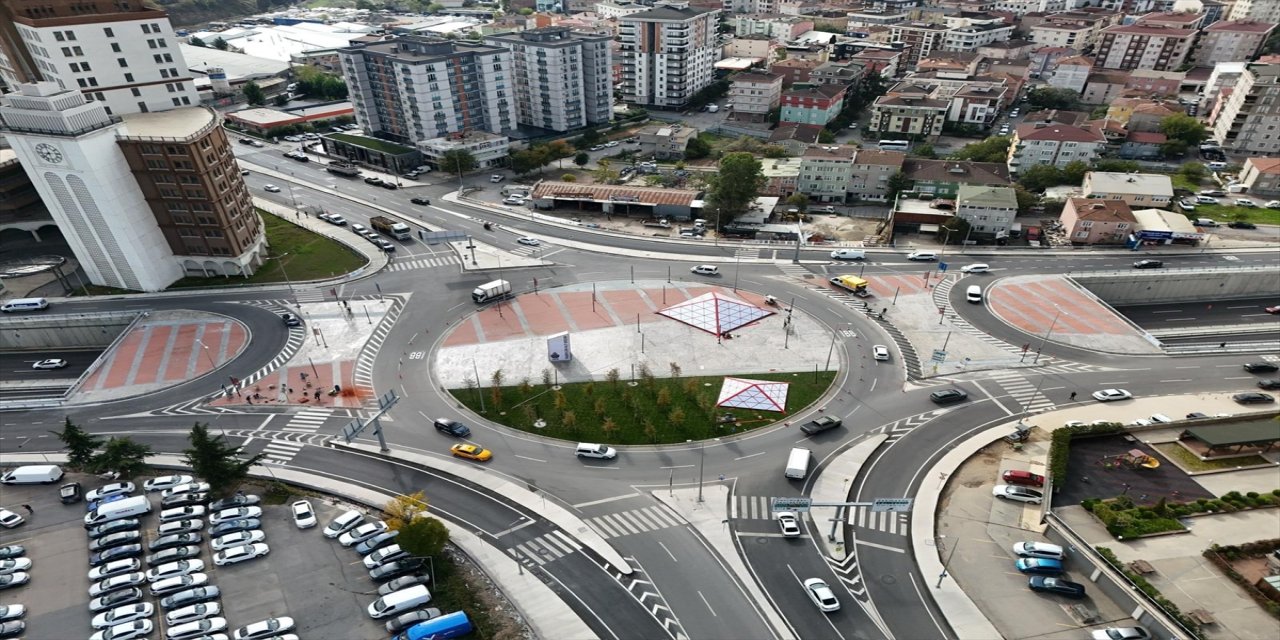 İBB’den Çekmeköy’e dev yatırım: Taşdelen Mahallesi Şile Yolu Yenidoğan Kavşağı hizmete açıldı
