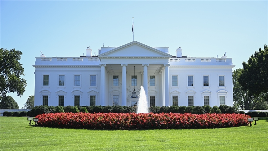 NYT'den, Trump yönetiminin "beyazlara öncelik verecek mülteci sistemi" üzerinde çalıştığı iddiası