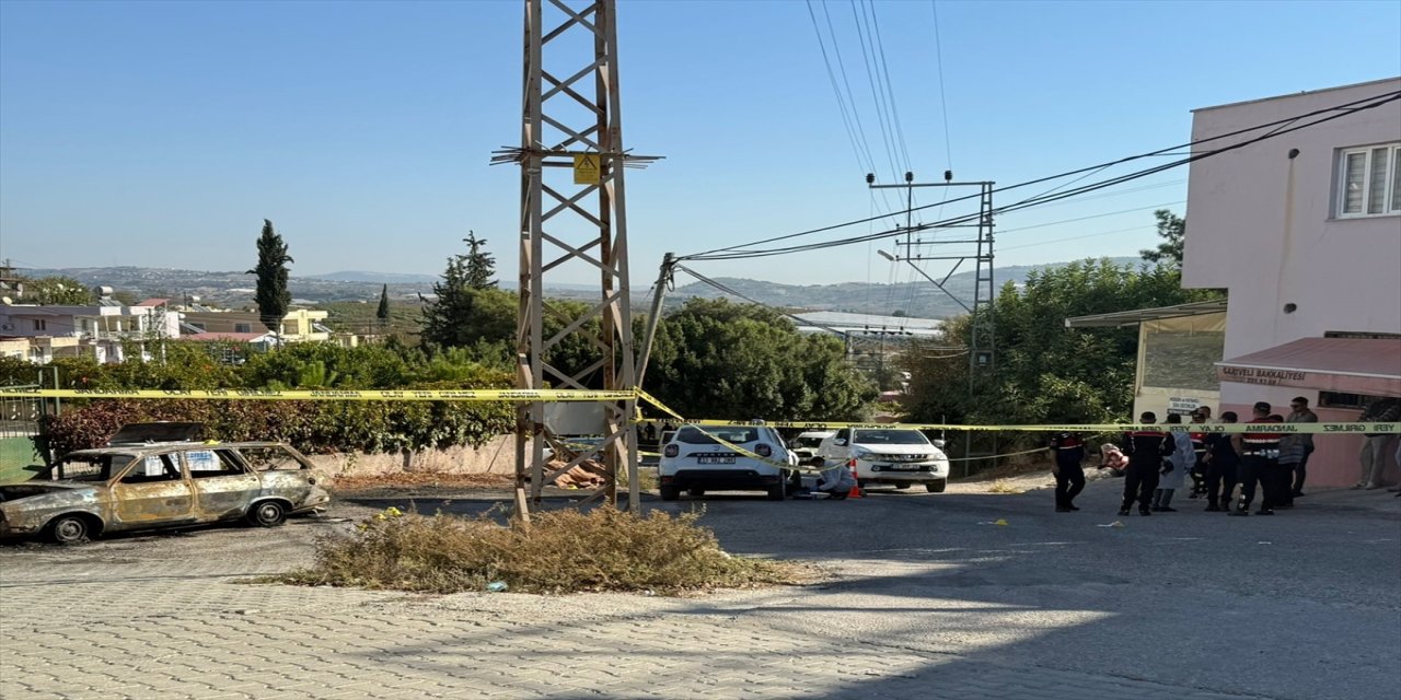Mersin'de av tüfeğiyle çocuğu öldürüp genci yaralayan kişi, aynı silahla yaşamına son verdi