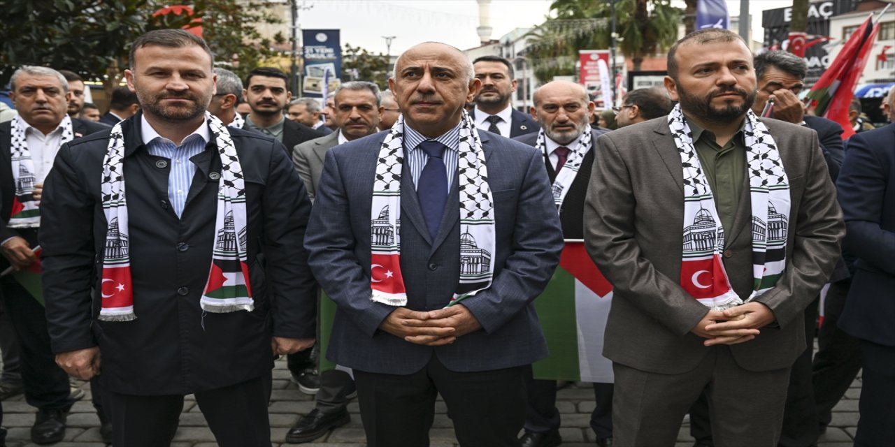 Arnavutköy’de esnafın bugünkü kazancı Gazze’ye bağışlanacak