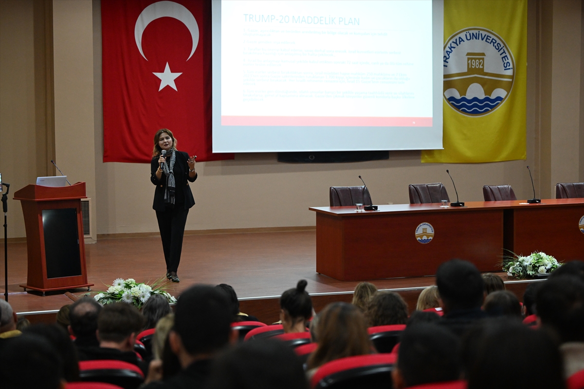 TÜ'de "Abluka Altında Bir Toplum: Gazze'de İnsan Hakları İhlalleri" başlıklı ders verildi