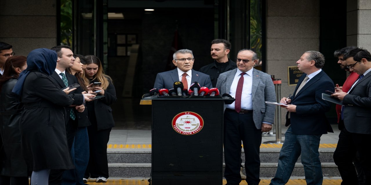 YSK, CHP İstanbul İl Kongresi'nin durdurulması talebini reddetti, kongre usulüne uygun olarak devam edecek