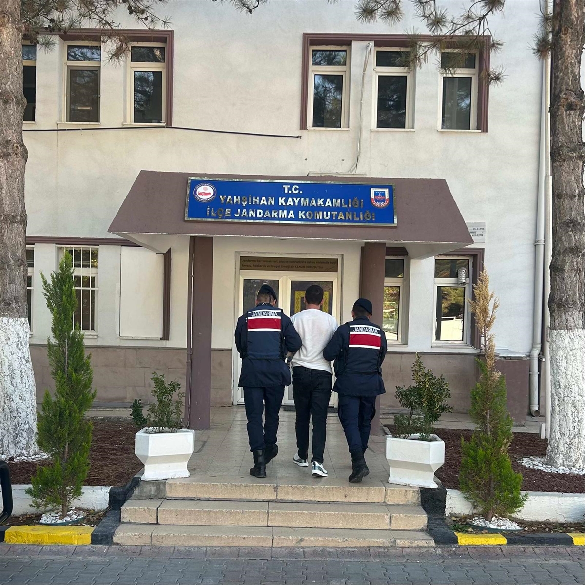 Kırıkkale'de firari 3 hükümlü yakalandı
