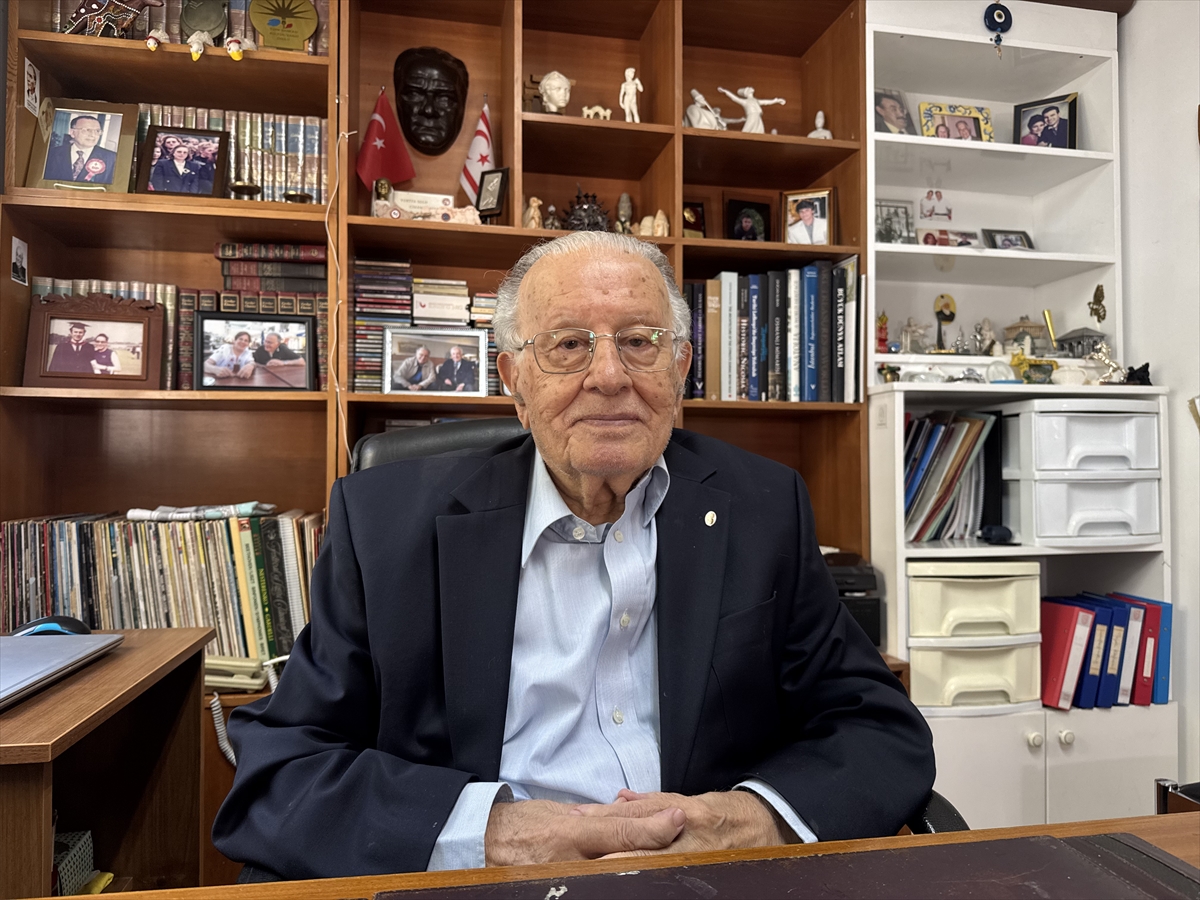 Eski KKTC Başbakanı Atun: "Türkiyesiz bu dava düşünülemez"