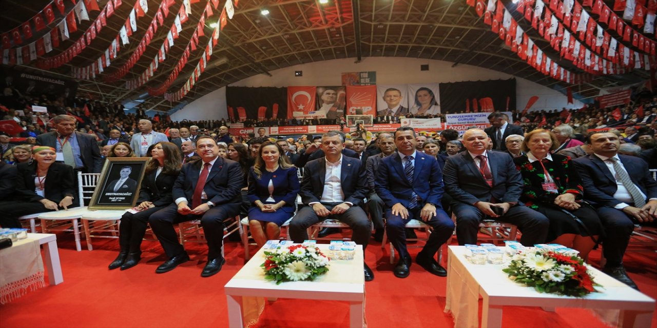 CHP lideri Özel: Genel seçim hazırlıklarına başladık, en büyük seçim kampanyasını yürüteceğiz.