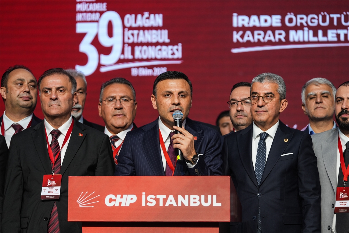İstanbul'da CHP'nin 39. Olağan İl Kongresi yapıldı